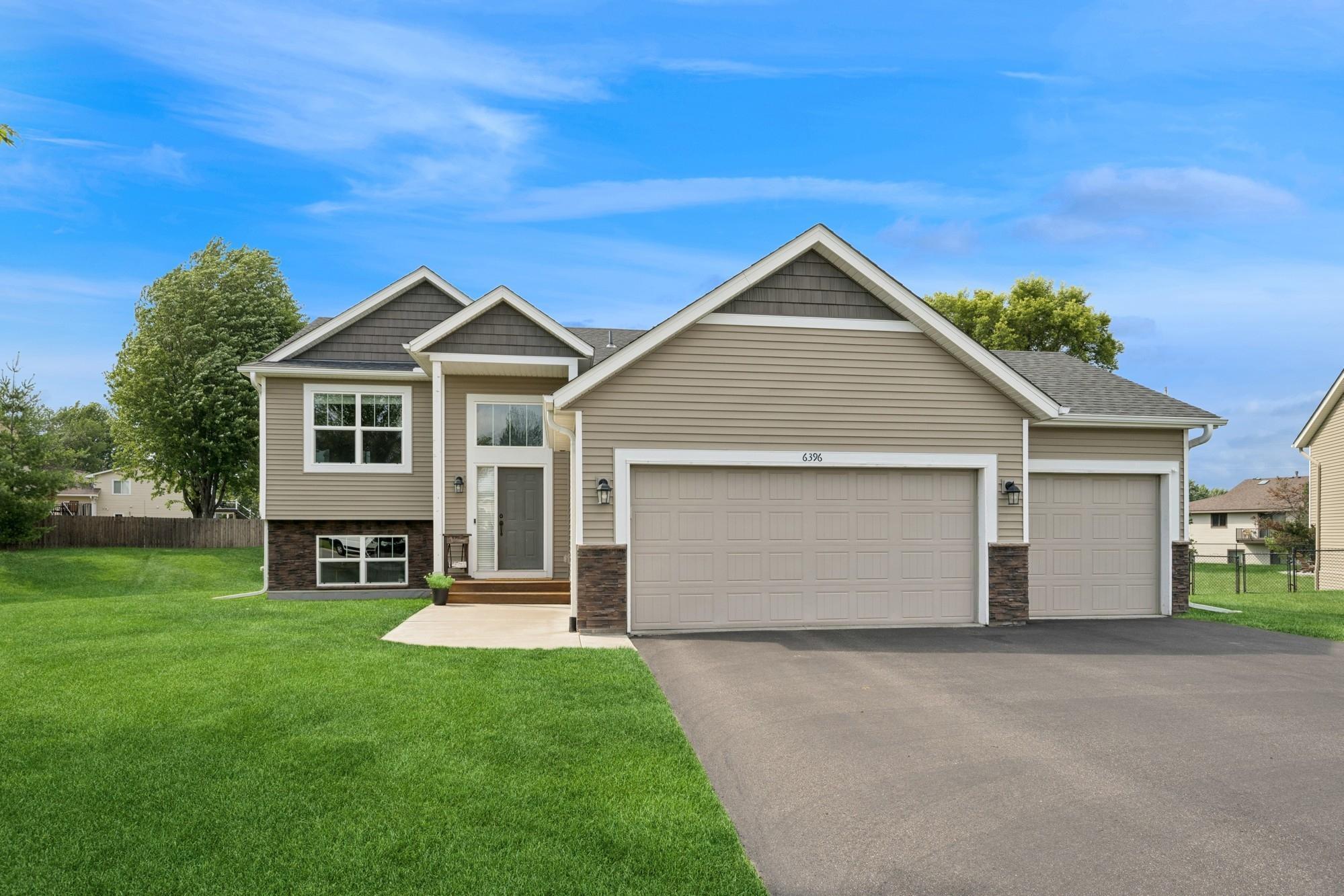 6396 111th Circle N  Champlin MN 55316 photo