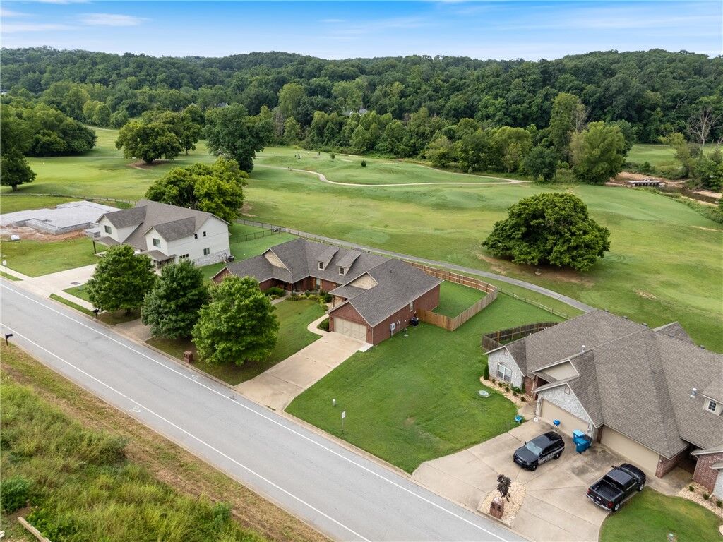Property Photo:  575 Sugar Creek Road  AR 72751 