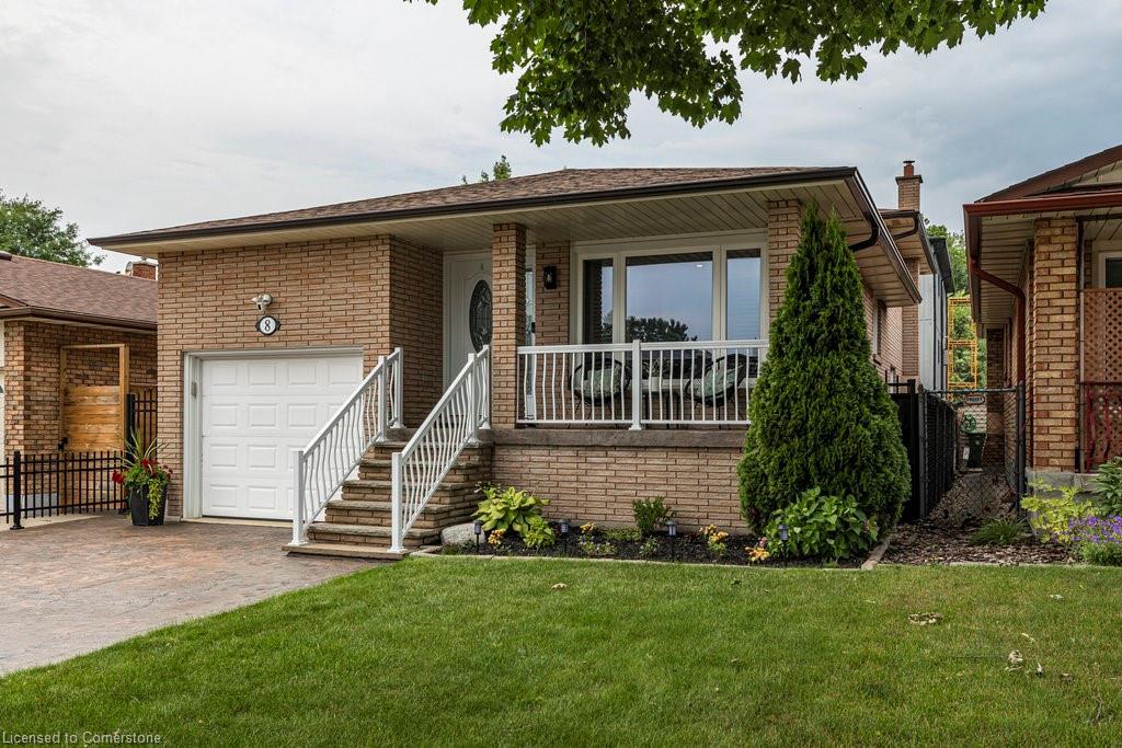 Property Photo:  8 Colgate Court  ON L9C 6Z6 