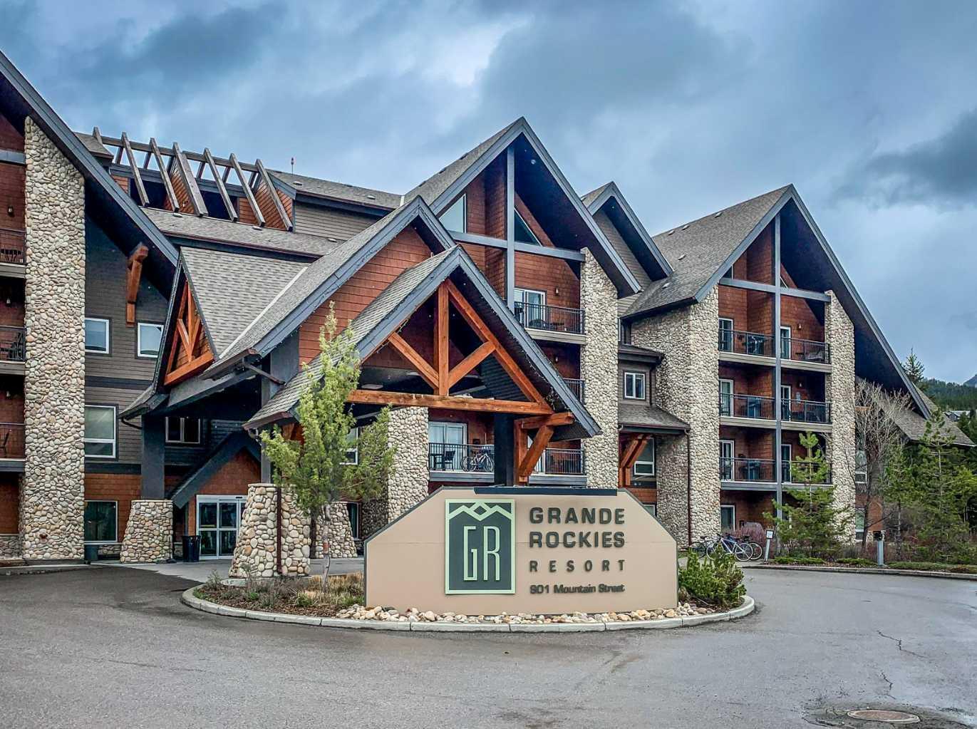901 Mountain Street 204  Canmore AB T1W 0C9 photo
