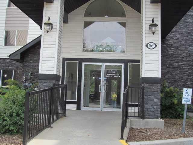 Photo de la propriété: 5601 Kerry Wood Drive 405 AB T4N 4X3