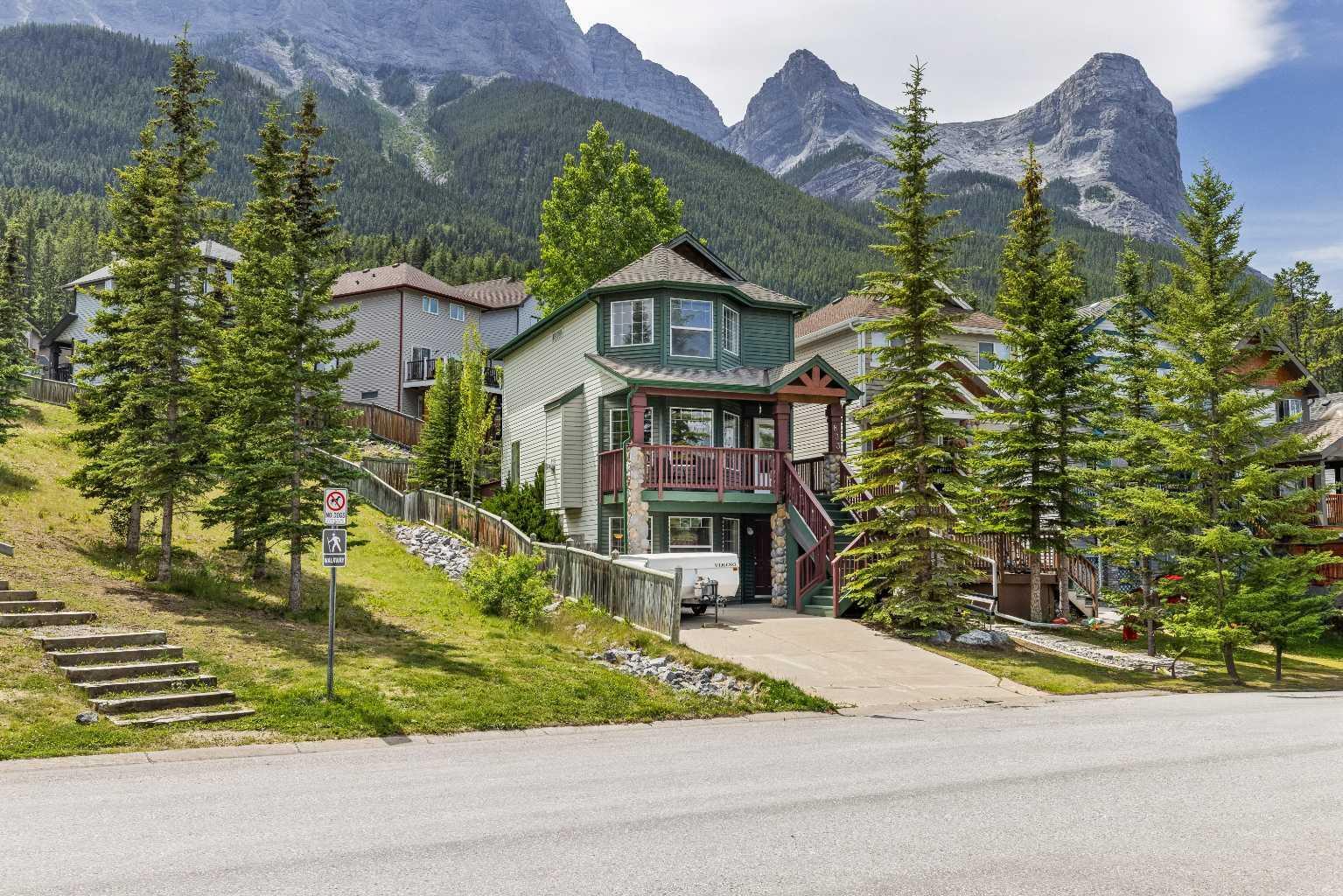 833 Lawrence Grassi Ridge  Canmore AB T1W 1V6 photo
