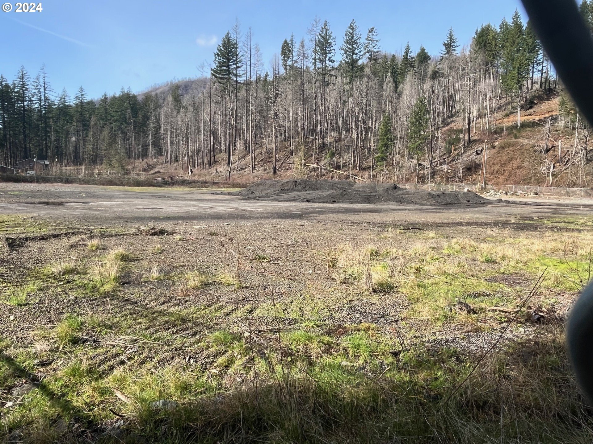 Property Photo: 50389 McKenzie Hwy OR 97488