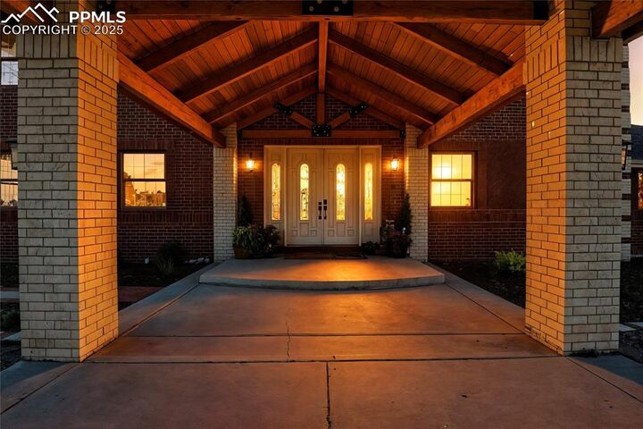 Property Photo:  4347 N Crowfoot Valley Road  CO 80108 