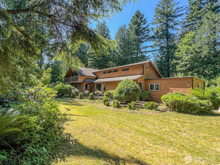 Property Photo: 16916 455th Avenue SE WA 98045