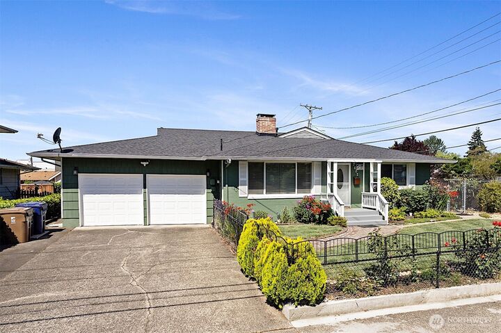 Property Photo:  7602 S Alaska Street  WA 98408 