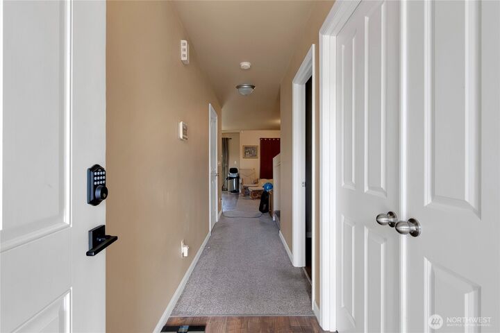 Property Photo:  2315 SE Kelby Circle  WA 98366