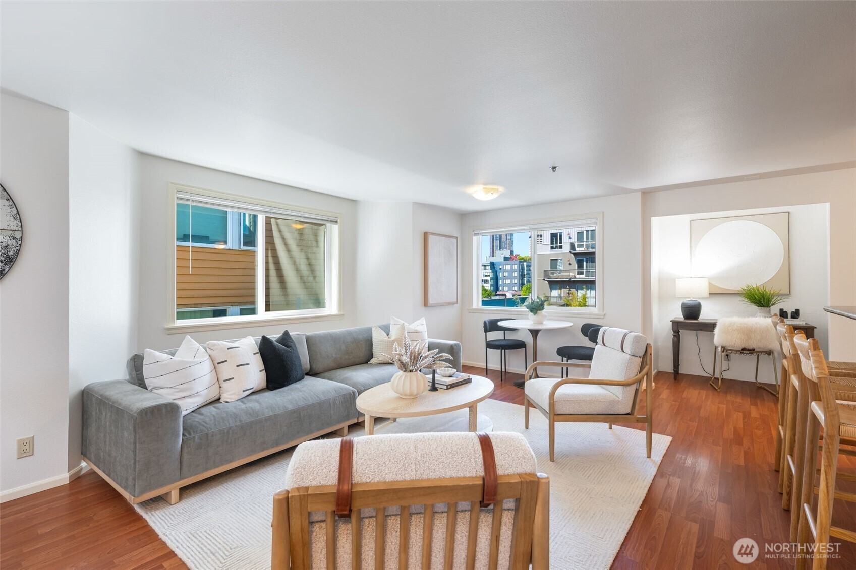 Property Photo: 1614 Summit Avenue 308 WA 98122