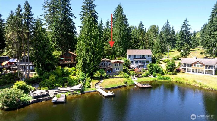 Property Photo:  19920  324th Avenue NE  WA 98019 