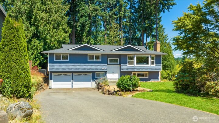 Property Photo: 227 155th Place SE WA 98012