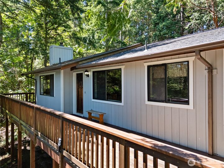 Property Photo:  629  Shushwap Lane  WA 98257 
