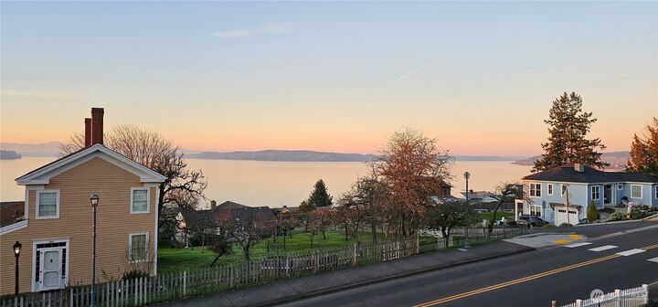 Property Photo: 1810 Rainier Street WA 98388