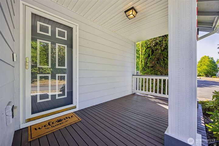 Property Photo: 2144 McDonald Avenue WA 98327