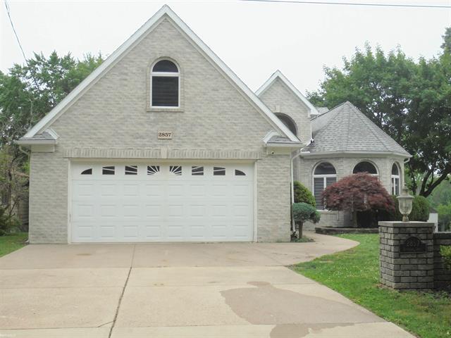 2857 Riverside Drive  Port Huron MI 48060 photo