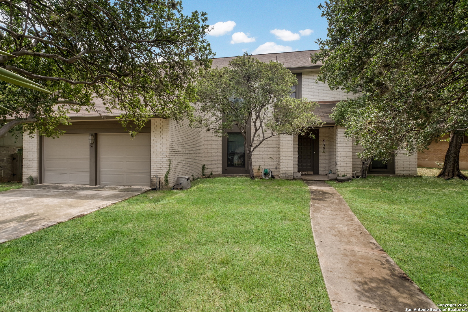 Property Photo: 16407 Ledge Park TX 78232