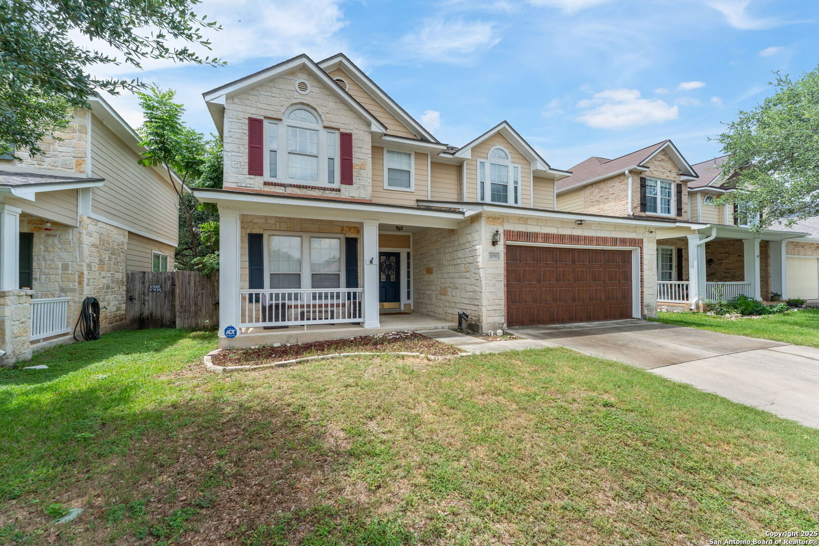 Property Photo:  1039 Maltese Ln  TX 78260 