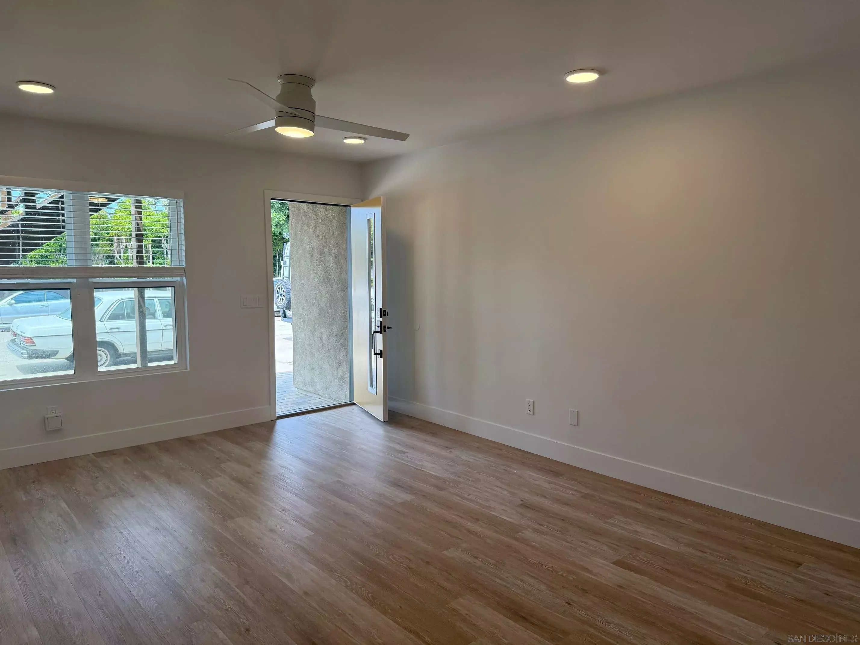 Property Photo: 6051 La Jolla Hermosa Ave CA 92037