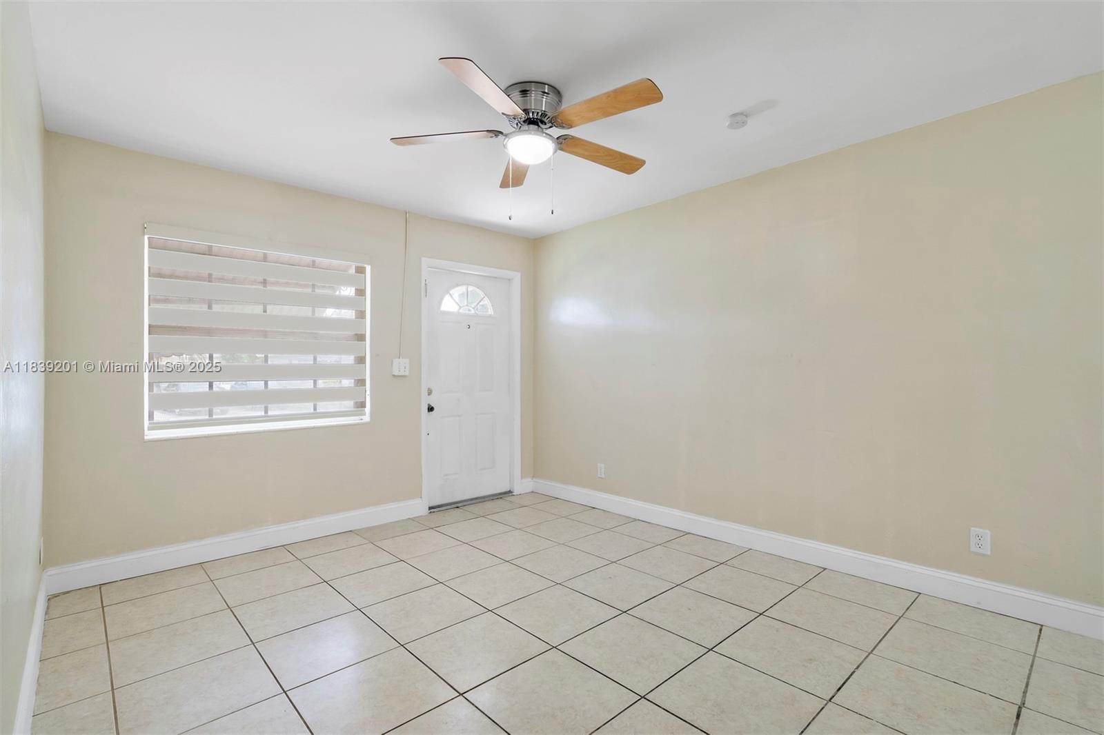 Property Photo: