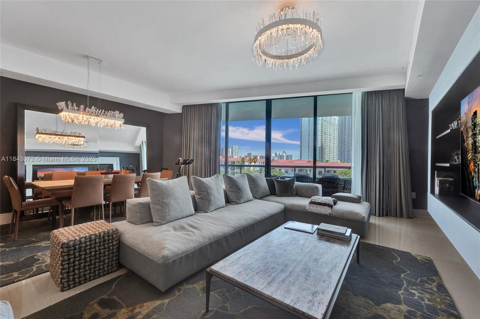 Property Photo: 3250 NE 188th St 402 FL 33180