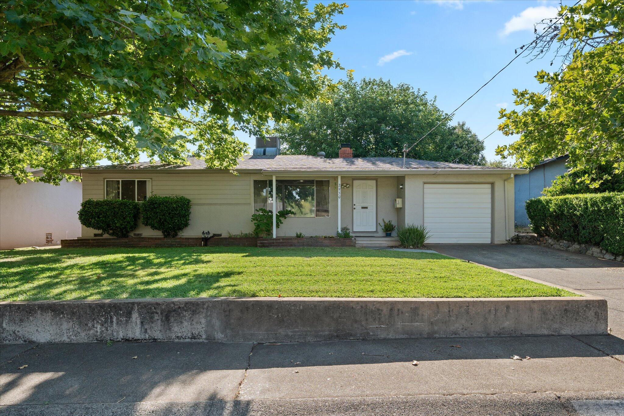 2950 Yana Avenue  Redding CA 96002 photo