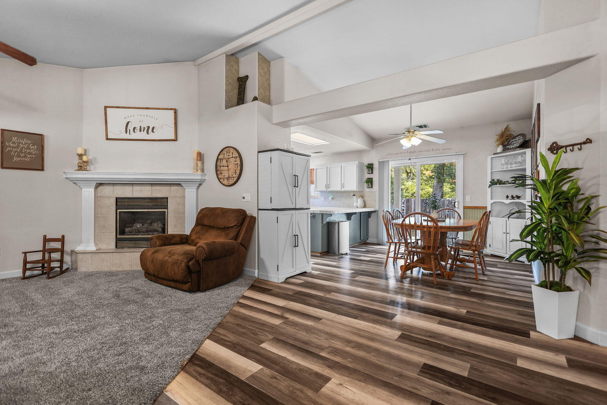 Property Photo:  6813 Hemlock Street  CA 96001 