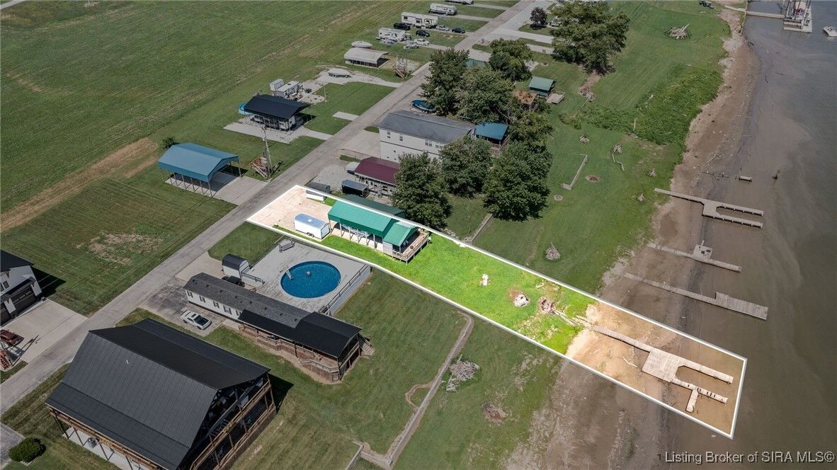 Property Photo: 4702 Rivers Edge Drive IN 47111