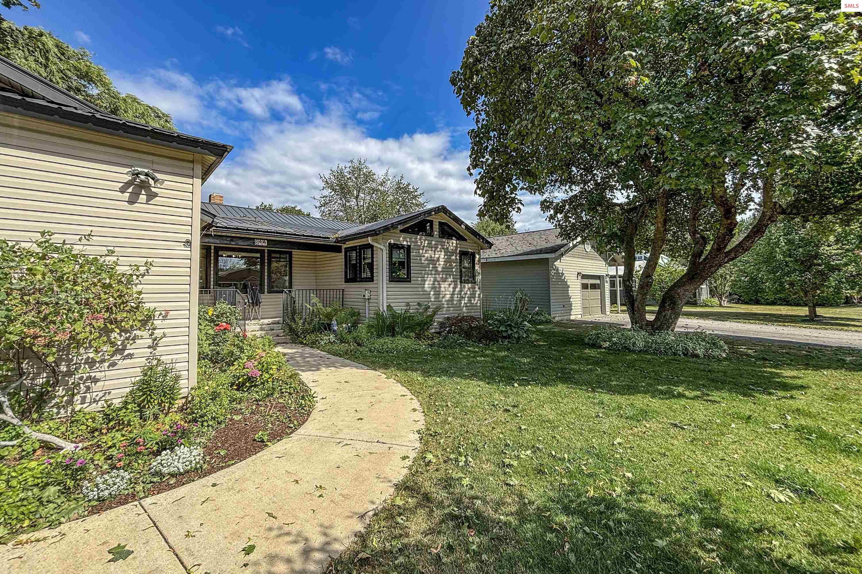 Property Photo: 311 St Clair Avenue ID 83864
