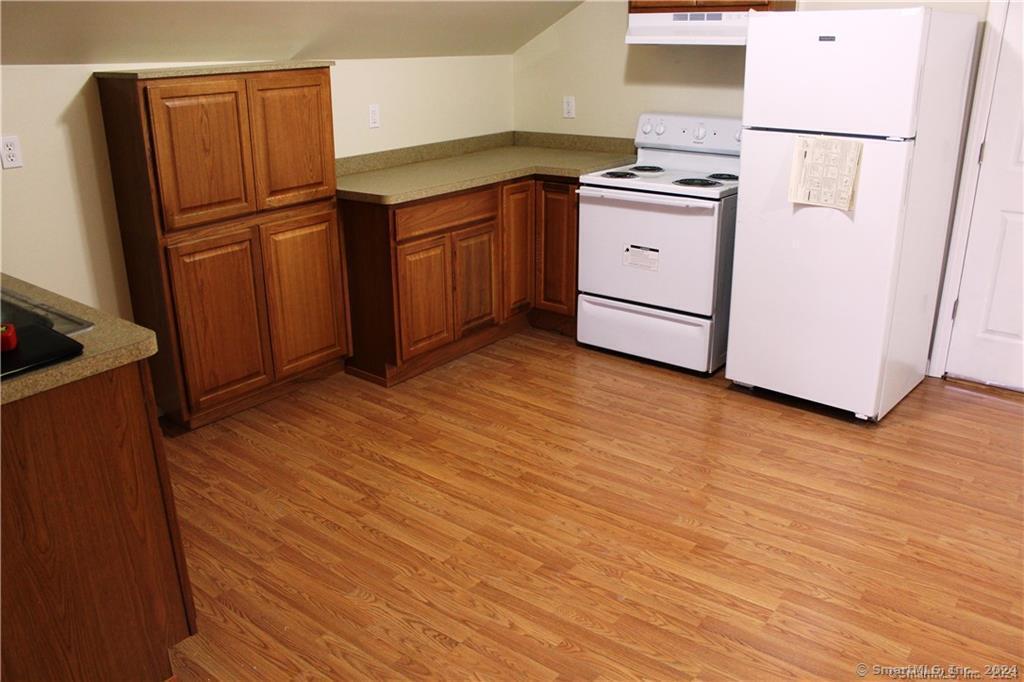 Property Photo: 539 Howe Avenue 3 CT 06484