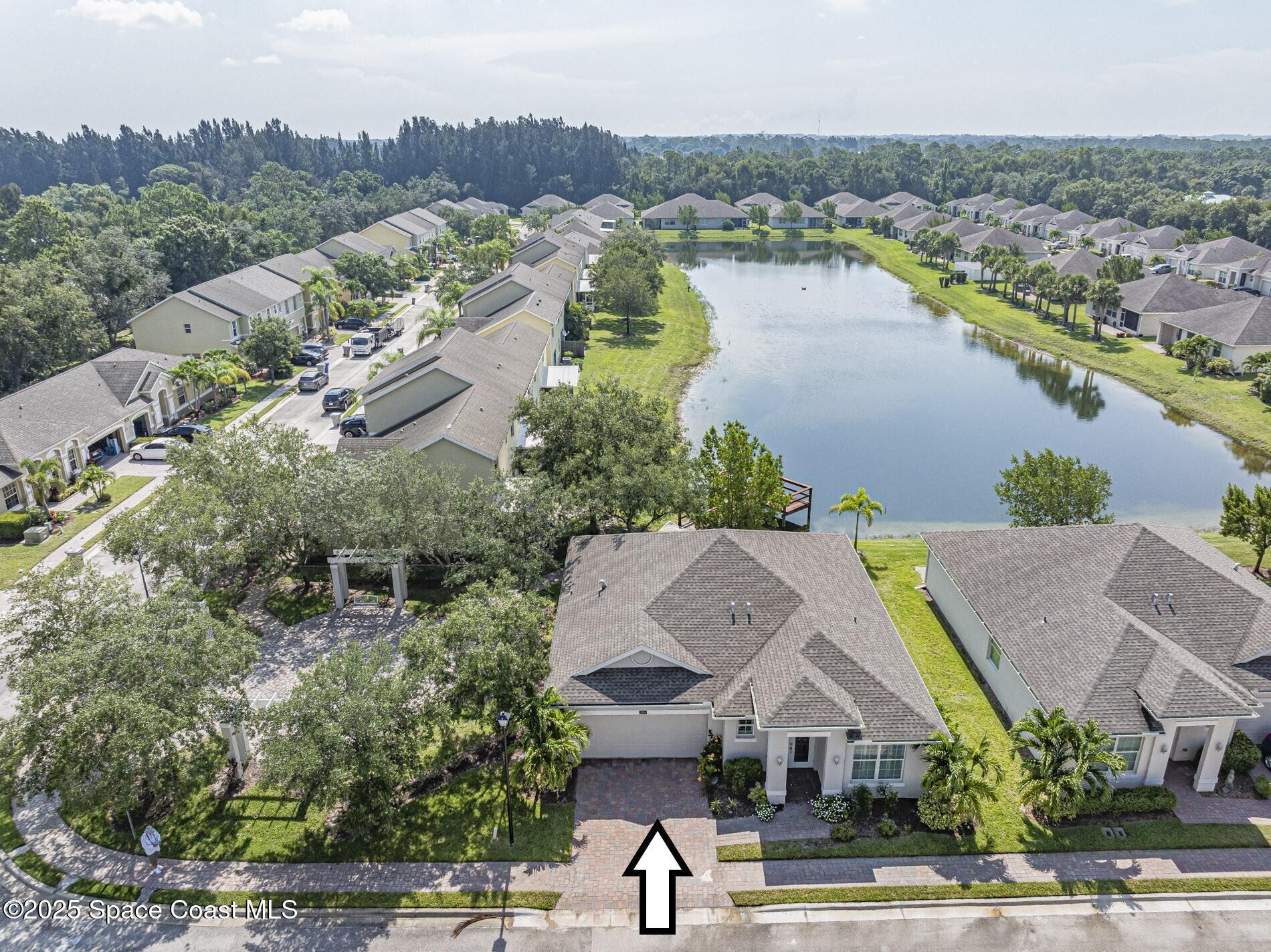Property Photo:  2284 Timberlake Circle  FL 32966 