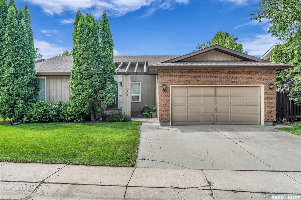 606 Whitewood Way  Saskatoon SK S7J 4L6 photo