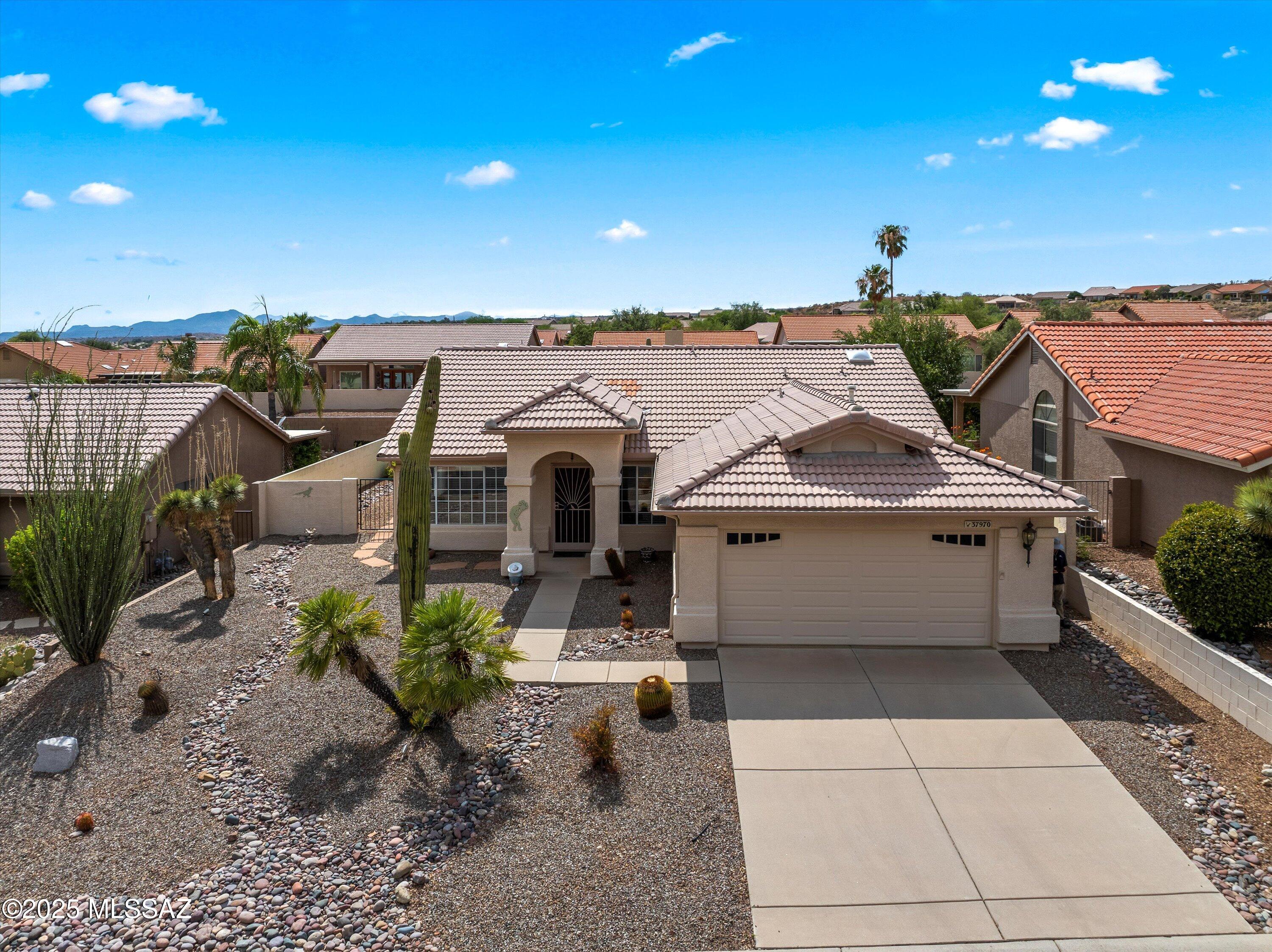 37970 S Elbow Bend Drive  Tucson AZ 85739 photo