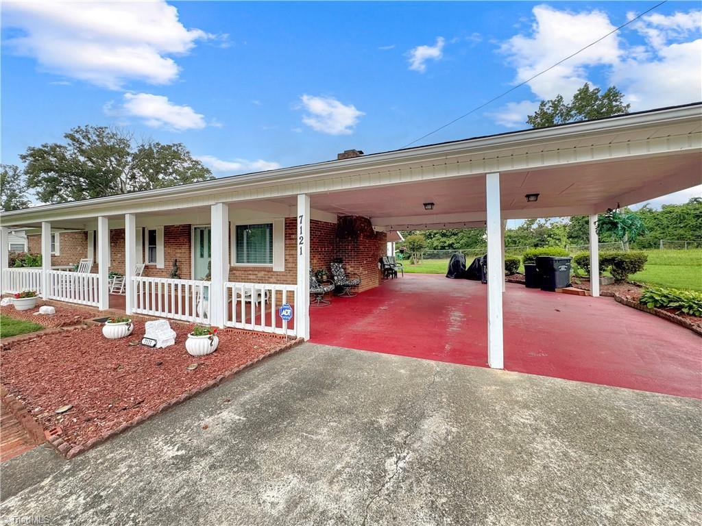 Property Photo: 7121 Ridge Road NC 27050