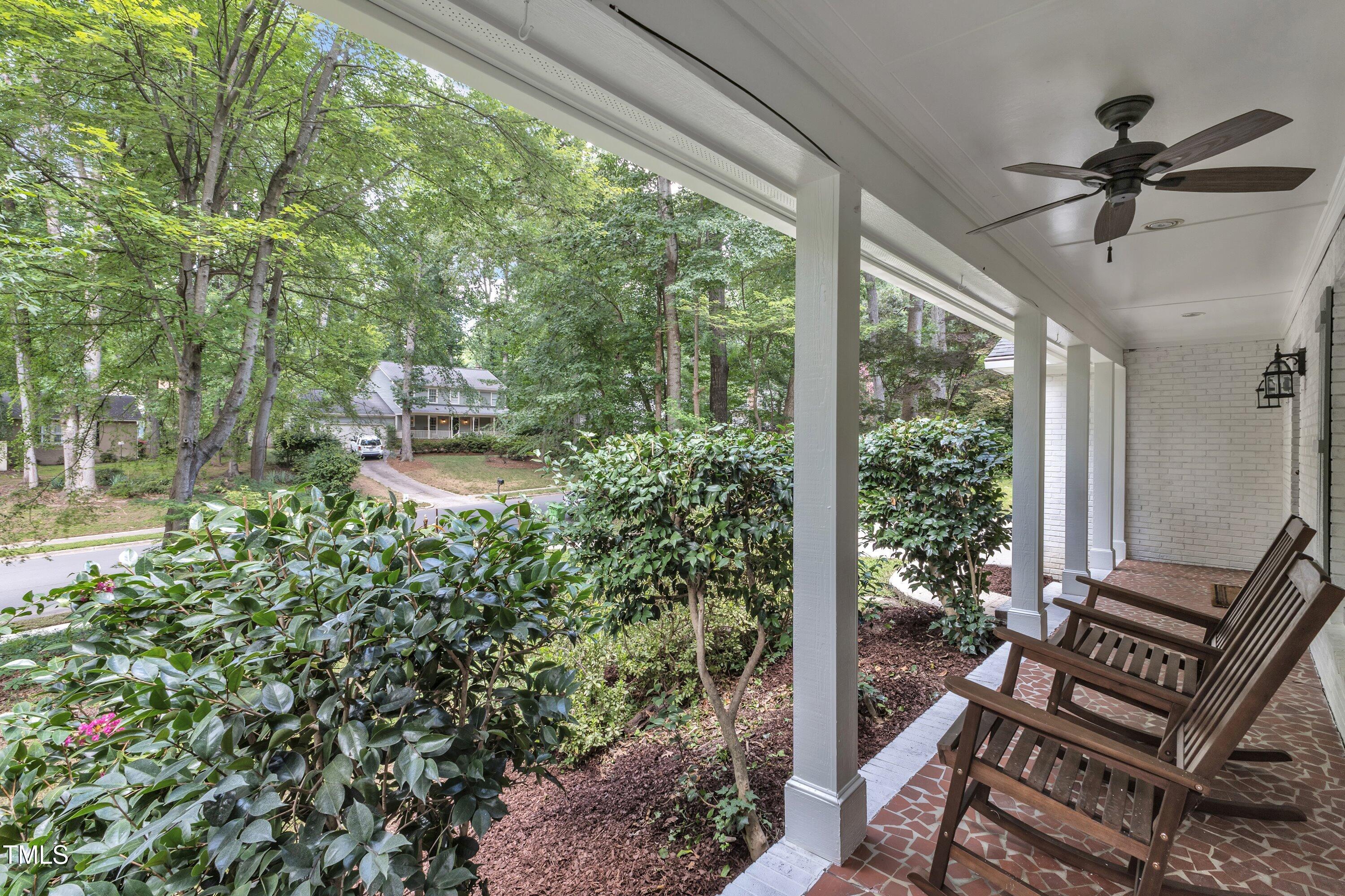 Property Photo: 1108 Steinbeck Drive NC 27609