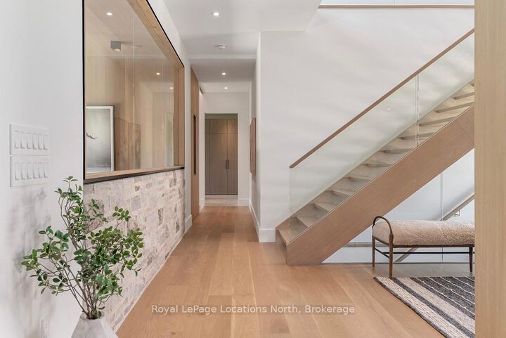Property Photo: 104 Maryward Crescent ON N0H 1J0