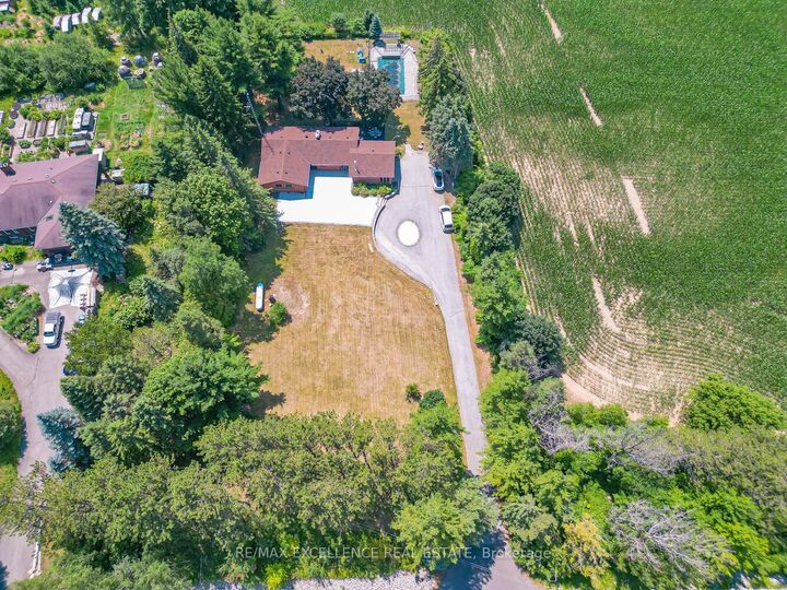 Property Photo:  14812 Centreville Creek Road  ON L7C 3B1 