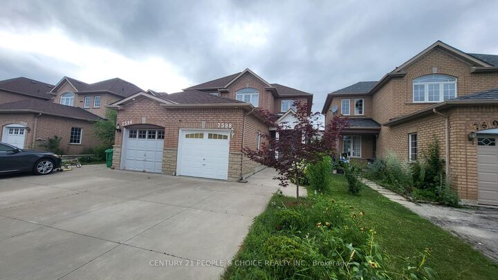 7598 Black Walnut Trail  Mississauga ON L5N 8A7 photo