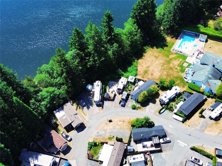 Property Photo:  3115 Elsie Lake Cir  BC V9R 6X7 