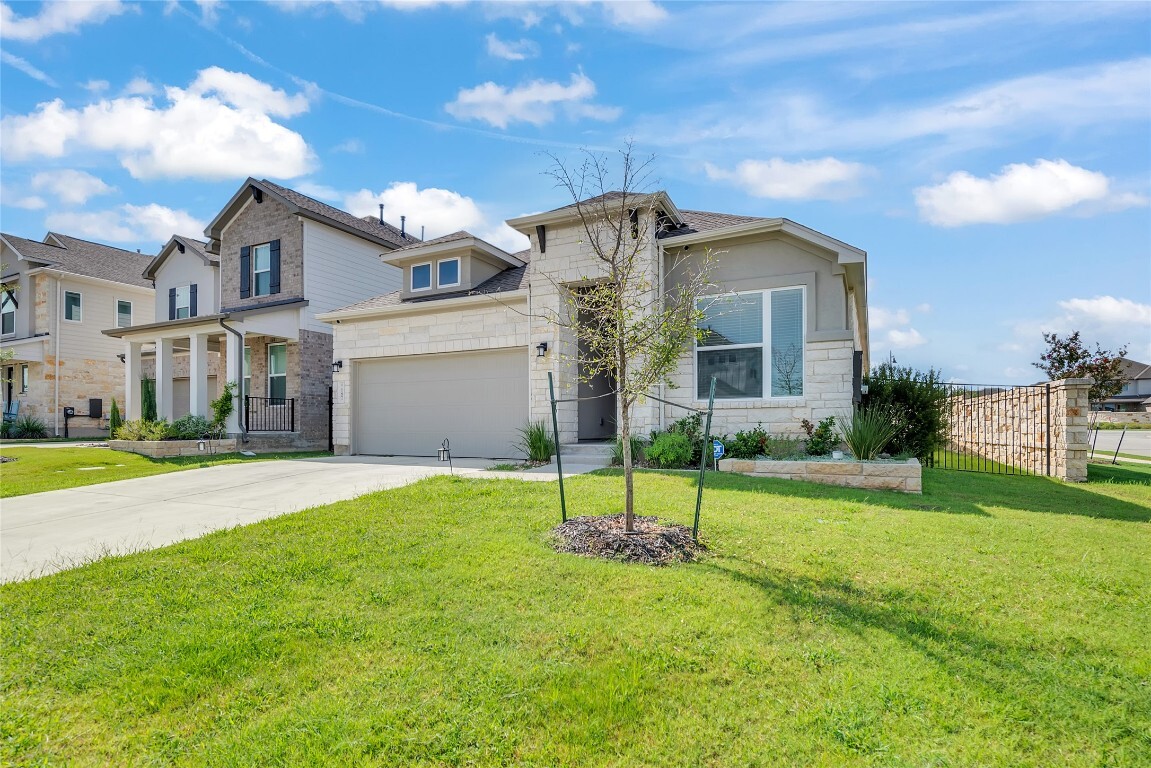 Property Photo: 187 Alicante Lane TX 78642