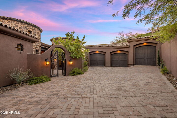 Property Photo:  9745 N Foothill Trail  AZ 85268 