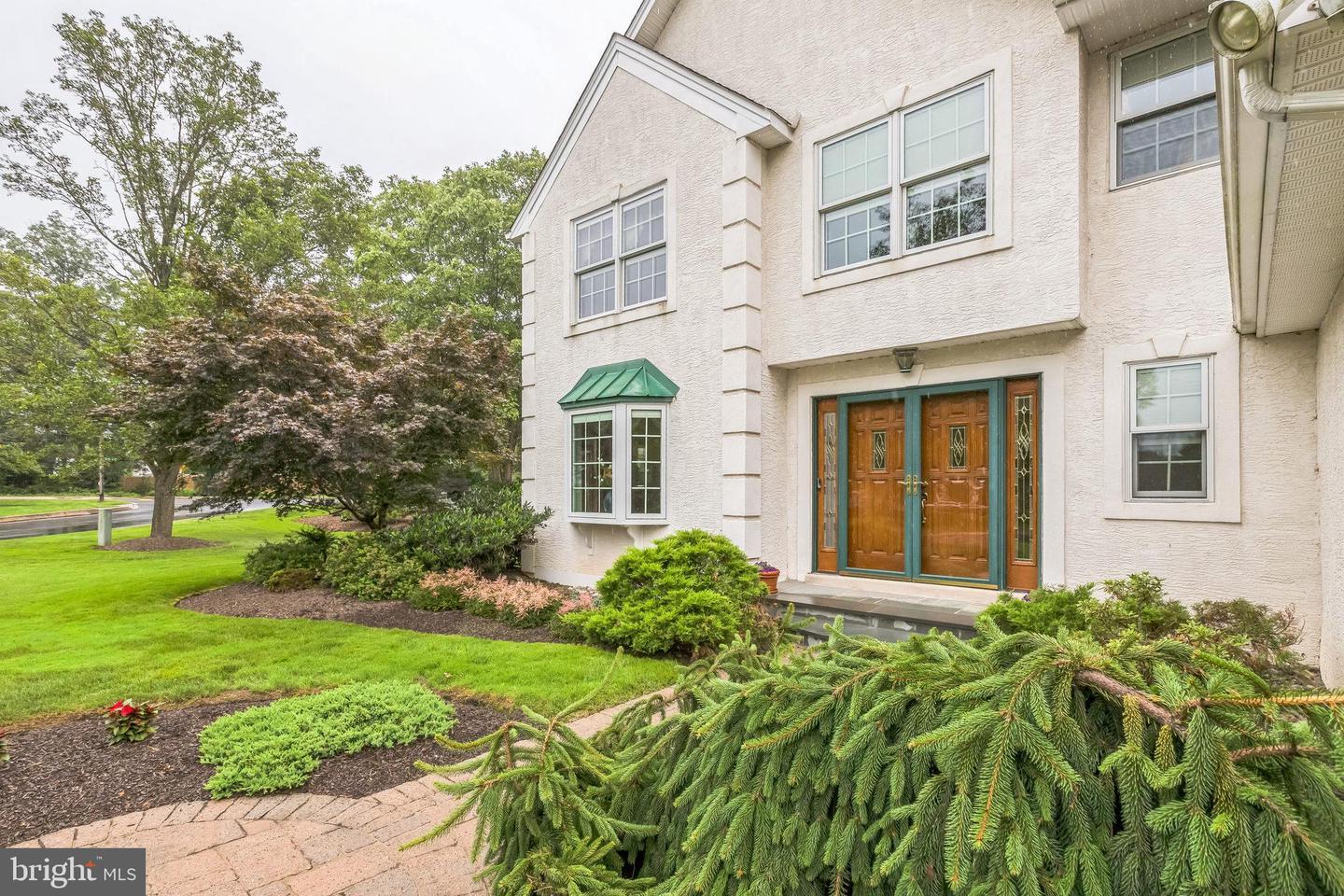 Property Photo: 4639 Clearwater Court PA 18902