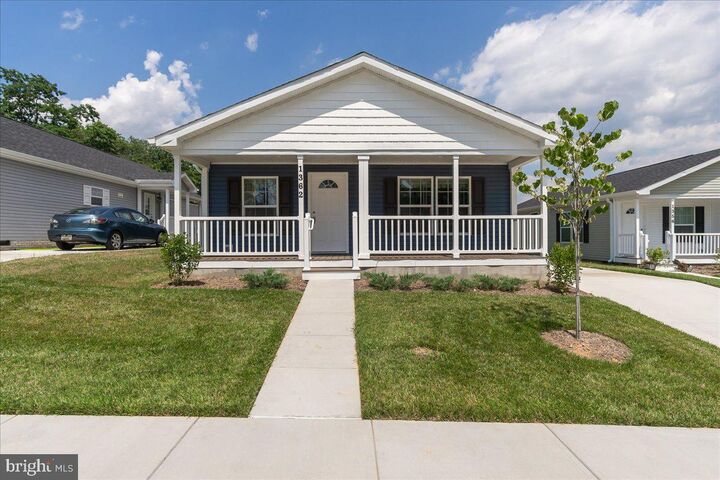Property Photo:  1362 Connecticut Avenue  MD 21740 