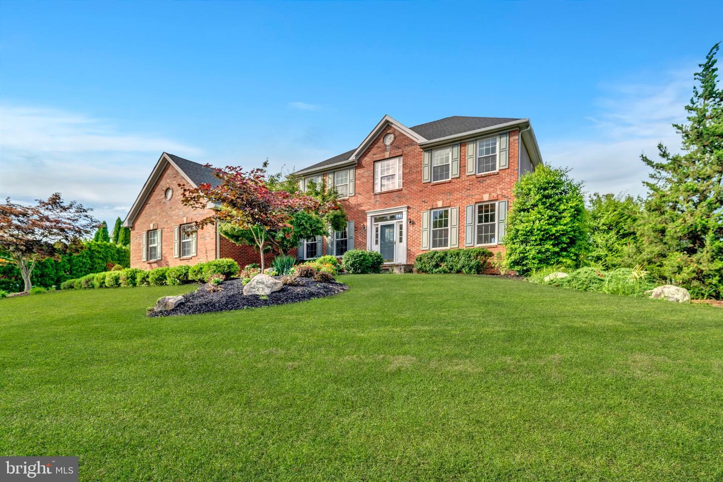 7 Anderson Lane  Robbinsville NJ 08691 photo