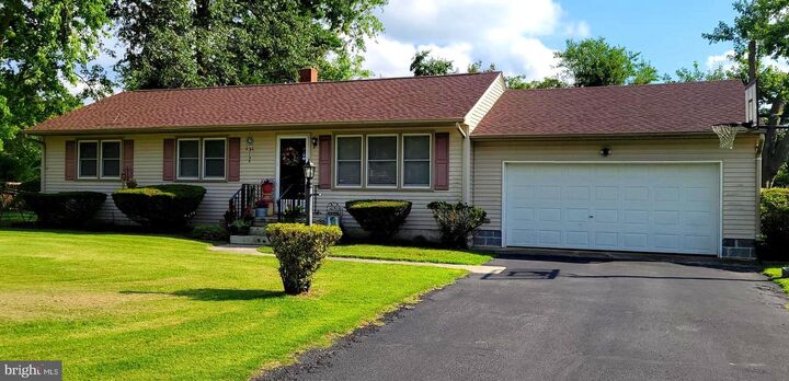 Property Photo: 116 Coulbourn Drive MD 21804