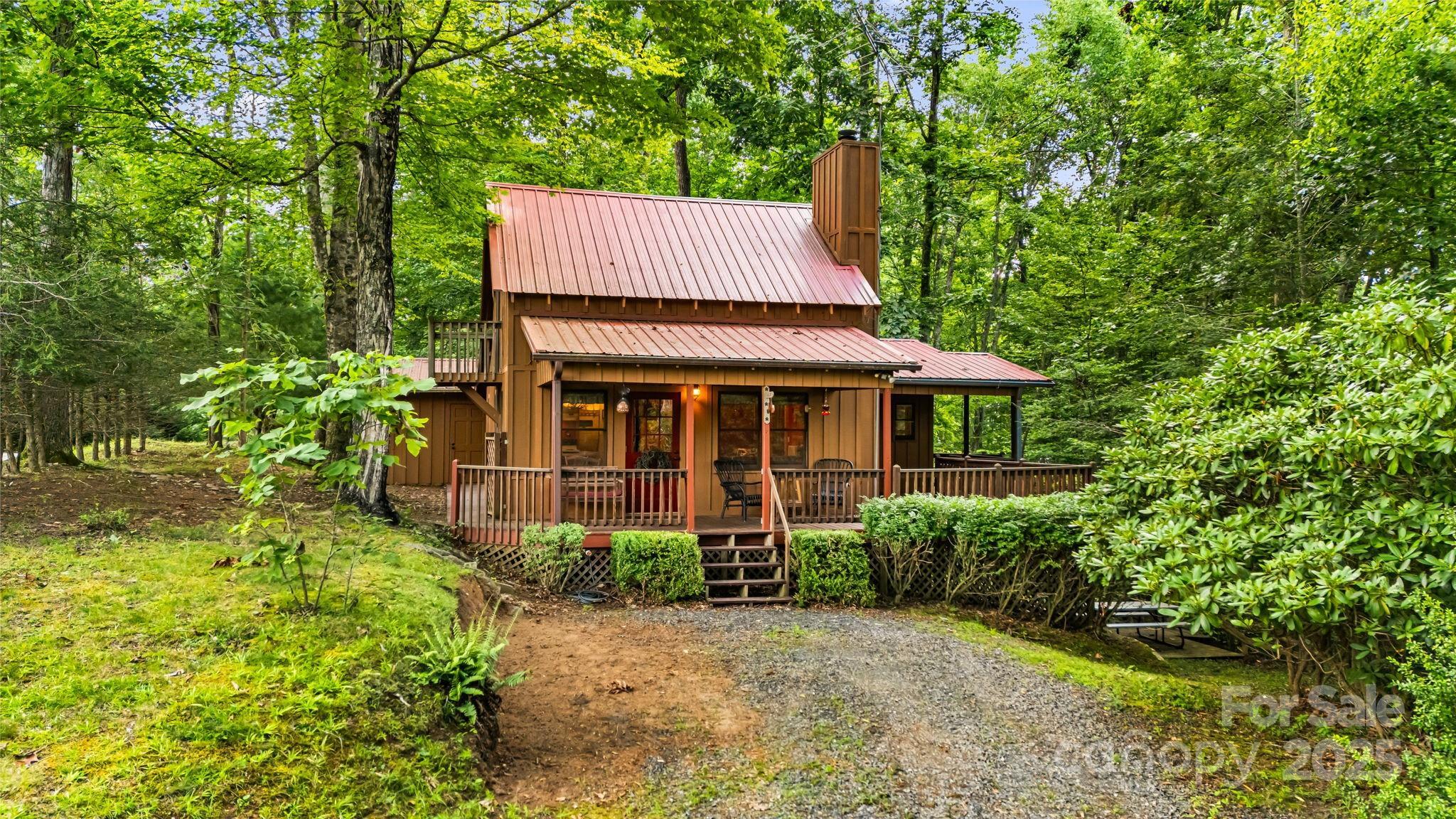 Property Photo: 180 Grace Way NC 28740