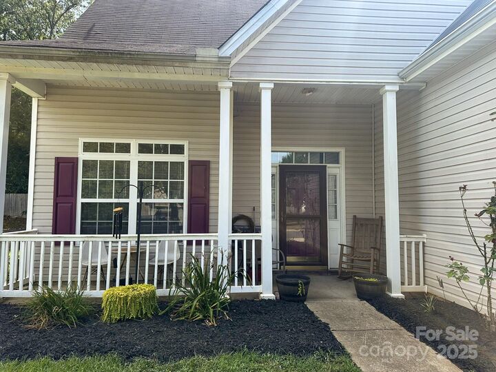 Property Photo: 4040 Shasta Circle SC 29710
