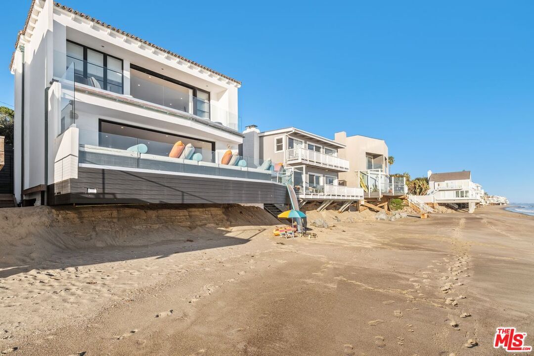 Property Photo: 27212 Pacific Coast Hwy CA 90265