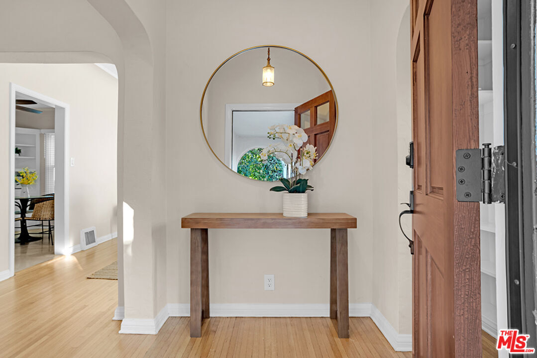 Property Photo: 2148 Prosser Ave CA 90025