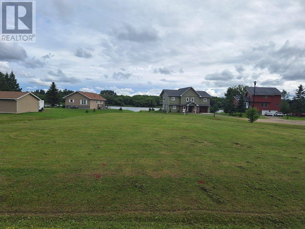 Photo de la propriété:  101 Willow Ct  ON P0W 1L0 