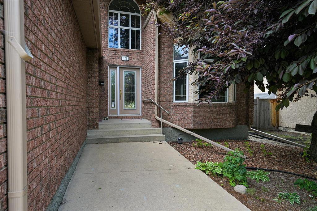 Photo de la propriété: 122 Brentcliffe Drive MB R3P 2B6