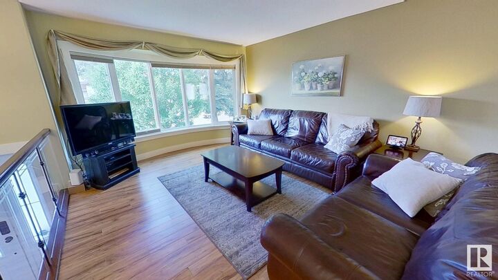 Property Photo: 4024 19 Avenue NW AB T6L 3M7